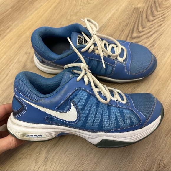 NIKE Courtlite Blue Tennis Shoes size 7.5 - Picture 1 of 8